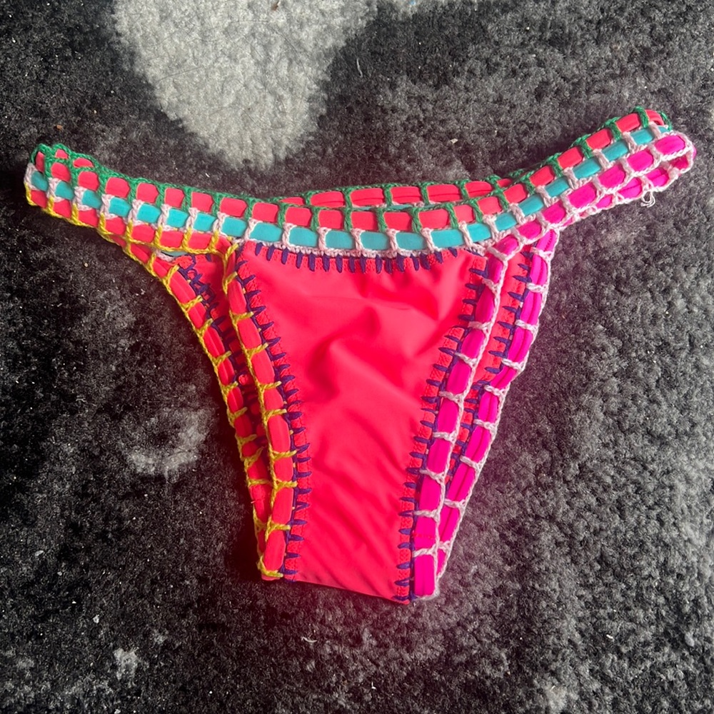 Crochet bikini bottom